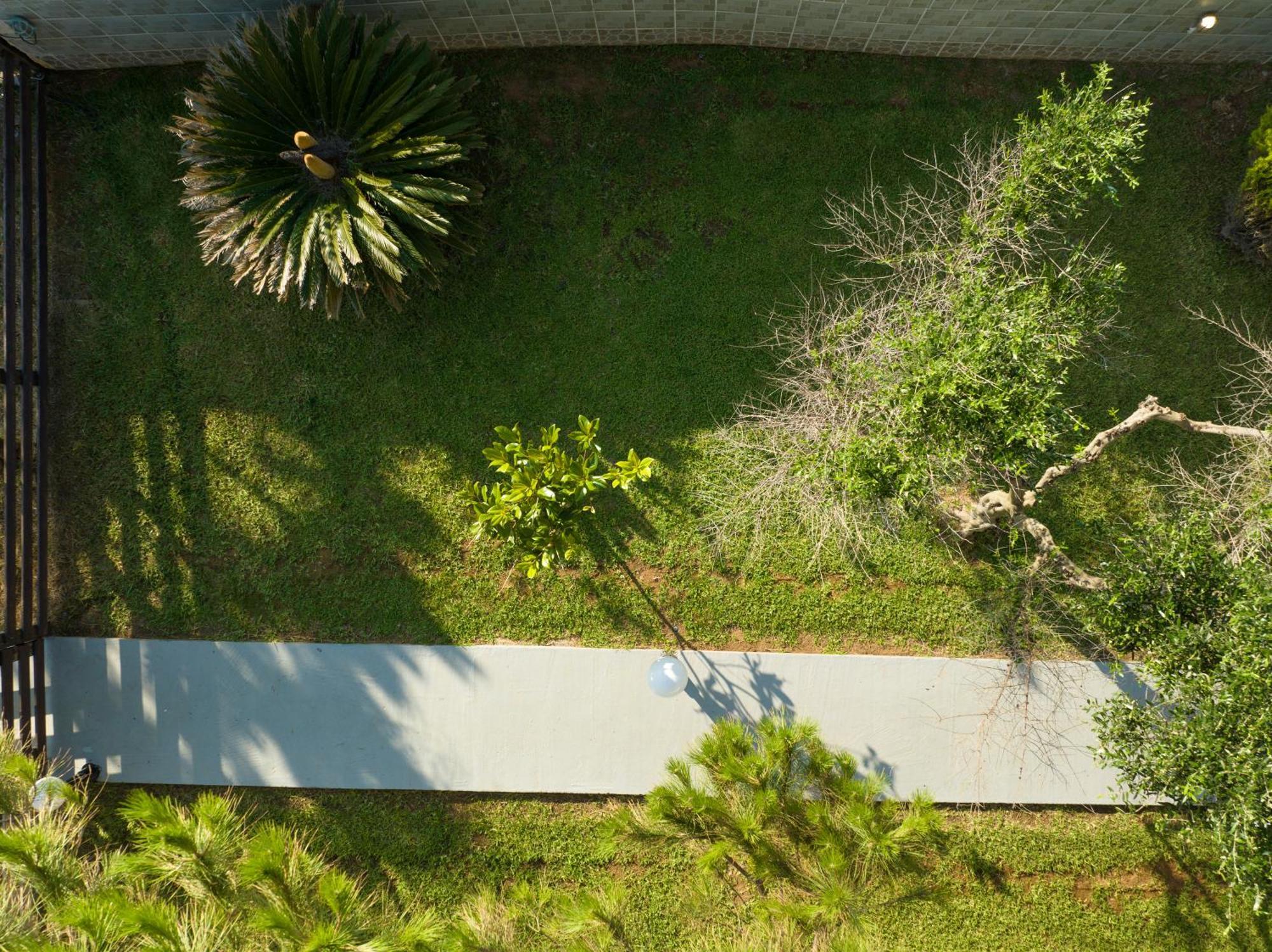 Villa Angela Ágios Matthaíos Bagian luar foto